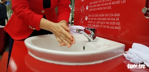 Cùng Chi Pu học rửa tay, lan tỏa Ghen Cô Vy 2.0 - Ảnh 5. Cùng Chi Pu học rửa tay, lan tỏa Ghen Cô Vy 2.0 - Ảnh 5.