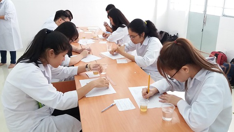 Ngành công nghệ thực phẩm ĐH Bách khoa TP.HCM được công nhận đạt chuẩn Mỹ - Ảnh 1. Ngành công nghệ thực phẩm ĐH Bách khoa TP.HCM được công nhận đạt chuẩn Mỹ - Ảnh 1.