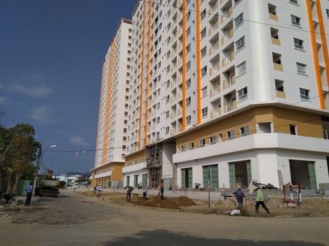 Yêu cầu Hoàng Quân phải giao nhà ở cho dân đúng thời gian cam kết - Ảnh 2. Yêu cầu Hoàng Quân phải giao nhà ở cho dân đúng thời gian cam kết - Ảnh 2.
