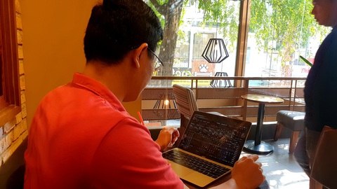 VN-Index thu hẹp đà giảm, khối ngoại bán ròng 662 tỉ đồng - Ảnh 1. VN-Index thu hẹp đà giảm, khối ngoại bán ròng 662 tỉ đồng - Ảnh 1.