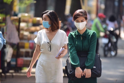 Nếu siêu thị TP.HCM không bán khẩu trang vải kháng khuẩn, người dân gọi Sở Công thương - Ảnh 1. Nếu siêu thị TP.HCM không bán khẩu trang vải kháng khuẩn, người dân gọi Sở Công thương - Ảnh 1.