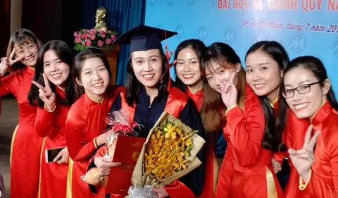 Một trường đại học tạm ngừng phát bằng tốt nghiệp do COVID-19 - Ảnh 1. Một trường đại học tạm ngừng phát bằng tốt nghiệp do COVID-19 - Ảnh 1.
