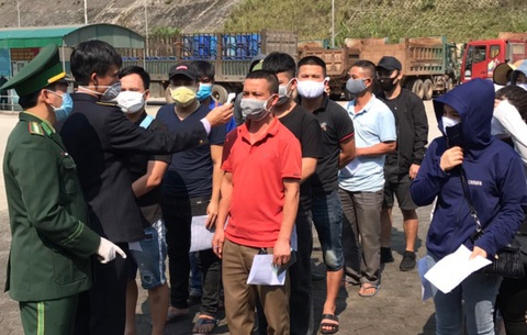Có 55 người tiếp xúc bệnh nhân COVID-19 thứ 146 ở Hà Tĩnh - Ảnh 1. Có 55 người tiếp xúc bệnh nhân COVID-19 thứ 146 ở Hà Tĩnh - Ảnh 1.