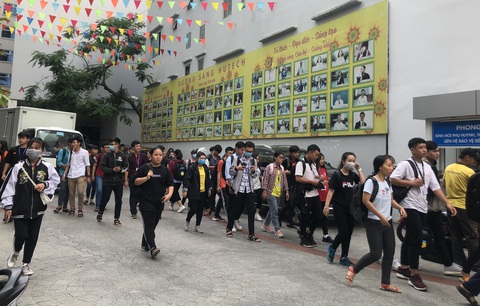 3 trường đại học cho sinh viên nghỉ đến đầu tháng 5-2020 - Ảnh 3. 3 trường đại học cho sinh viên nghỉ đến đầu tháng 5-2020 - Ảnh 3.