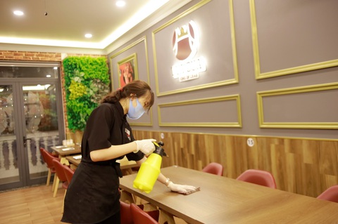 Nhà hàng Vua Cua đẩy mạnh mô hình giao món tận nhà - Ảnh 2. Nhà hàng Vua Cua đẩy mạnh mô hình giao món tận nhà - Ảnh 2.