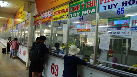 Nên tính miễn giảm chứ không chỉ giãn thuế mùa dịch - Ảnh 1. Nên tính miễn giảm chứ không chỉ giãn thuế mùa dịch - Ảnh 1.