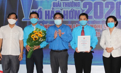 Đoàn Thanh niên hòa nhịp cùng thời cuộc, khắc ghi truyền thống anh hùng - Ảnh 9. Đoàn Thanh niên hòa nhịp cùng thời cuộc, khắc ghi truyền thống anh hùng - Ảnh 9.