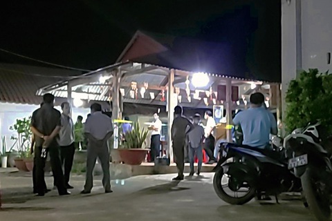 Tìm thấy tang vật nghi phạm vứt sau khi giết 2 người trong chùa Quảng Ân - Ảnh 2. Tìm thấy tang vật nghi phạm vứt sau khi giết 2 người trong chùa Quảng Ân - Ảnh 2.