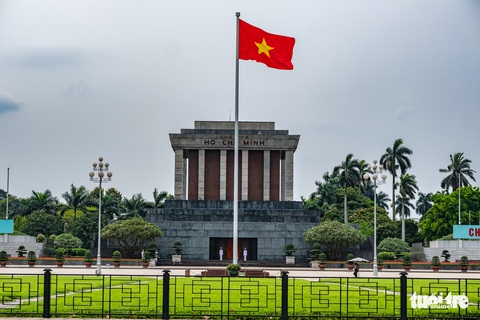 Hà Nội mùa này vắng những... người đi - Ảnh 8. Hà Nội mùa này vắng những... người đi - Ảnh 8.