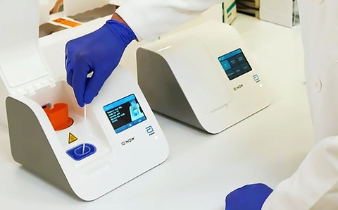 Bộ xét nghiệm COVID-19 cho kết quả chỉ sau 5 phút - Ảnh 2. Bộ xét nghiệm COVID-19 cho kết quả chỉ sau 5 phút - Ảnh 2.