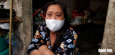 Xóm chạy thận đối diện ổ dịch: Chạy thận xong, đêm về nằm lo - Ảnh 4. Xóm chạy thận đối diện ổ dịch: Chạy thận xong, đêm về nằm lo - Ảnh 4.