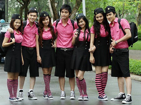 Mai Phương nhỏ bé như búp bê, ai cũng muốn ôm vào lòng - Ảnh 4. Mai Phương nhỏ bé như búp bê, ai cũng muốn ôm vào lòng - Ảnh 4.