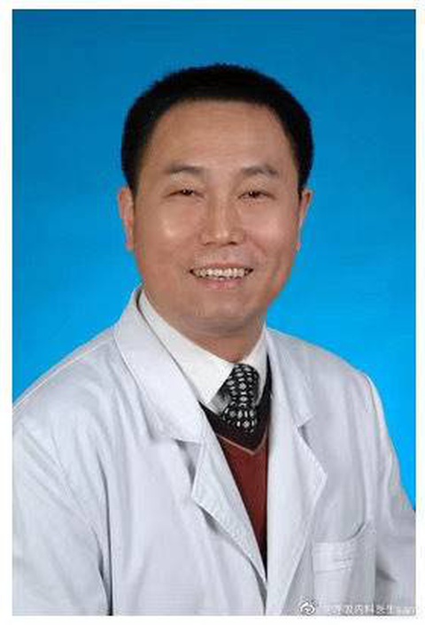 Phó khoa mắt Bệnh viện Trung ương Vũ Hán qua đời vì COVID-19 - Ảnh 1. Phó khoa mắt Bệnh viện Trung ương Vũ Hán qua đời vì COVID-19 - Ảnh 1.