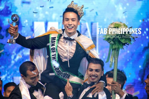 Nam vương thế giới 2018 đang cách ly và khẳng định Tình yêu hoàn mỹ chỉ là bạn - Ảnh 3. Nam vương thế giới 2018 đang cách ly và khẳng định Tình yêu hoàn mỹ chỉ là bạn - Ảnh 3.