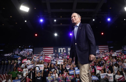 Tỉ phú Michael Bloomberg bỏ mộng tổng thống sau khi chi nửa tỉ USD tranh cử - Ảnh 1. Tỉ phú Michael Bloomberg bỏ mộng tổng thống sau khi chi nửa tỉ USD tranh cử - Ảnh 1.