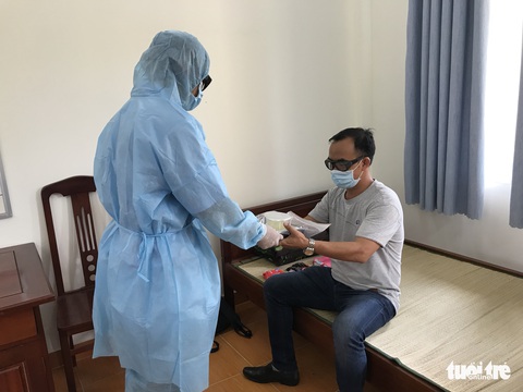 Quân đội diễn tập cách ly hàng trăm người Việt về từ vùng dịch - Ảnh 11. Quân đội diễn tập cách ly hàng trăm người Việt về từ vùng dịch - Ảnh 11.