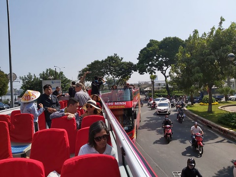 Lượng khách quốc tế đến TP.HCM giảm quá nửa - Ảnh 1. Lượng khách quốc tế đến TP.HCM giảm quá nửa - Ảnh 1.