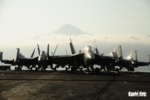Bên trong tàu sân bay USS Theodore Roosevelt đang neo tại vịnh Đà Nẵng - Ảnh 16. Bên trong tàu sân bay USS Theodore Roosevelt đang neo tại vịnh Đà Nẵng - Ảnh 16.