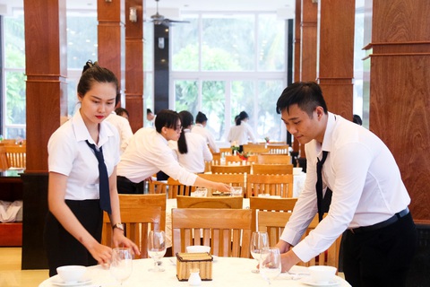 Học trường Việt Giao và cơ hội lập nghiệp đối với nhóm ngành dịch vụ - Ảnh 3. Học trường Việt Giao và cơ hội lập nghiệp đối với nhóm ngành dịch vụ - Ảnh 3.