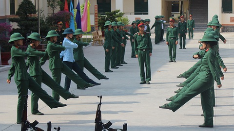 Xinh tươi ở quân trường - Ảnh 2. Xinh tươi ở quân trường - Ảnh 2.
