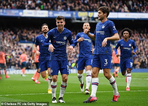 Đè bẹp Everton, Chelsea áp sát top 3 - Ảnh 1. Đè bẹp Everton, Chelsea áp sát top 3 - Ảnh 1.