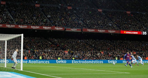 Messi ghi bàn từ chấm 11m đưa Barca lên ngôi đầu - Ảnh 2. Messi ghi bàn từ chấm 11m đưa Barca lên ngôi đầu - Ảnh 2.