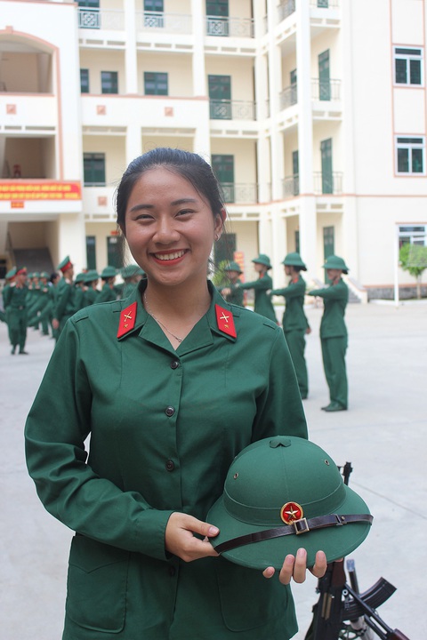 Xinh tươi ở quân trường - Ảnh 8. Xinh tươi ở quân trường - Ảnh 8.
