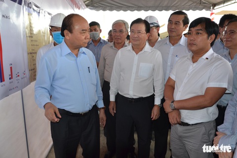 Thủ tướng: Ưu tiên đảm bảo nguồn vật liệu cho dự án cao tốc Trung Lương - Mỹ Thuận - Ảnh 1. Thủ tướng: Ưu tiên đảm bảo nguồn vật liệu cho dự án cao tốc Trung Lương - Mỹ Thuận - Ảnh 1.