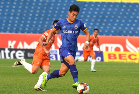 Bình Dương thắng sát nút Đà Nẵng ở trận mở màn V-League 2020 - Ảnh 3. Bình Dương thắng sát nút Đà Nẵng ở trận mở màn V-League 2020 - Ảnh 3.