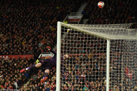 Man Utd hạ gục Man City, đưa Liverpool áp sát ngôi vô địch - Ảnh 3. Man Utd hạ gục Man City, đưa Liverpool áp sát ngôi vô địch - Ảnh 3.