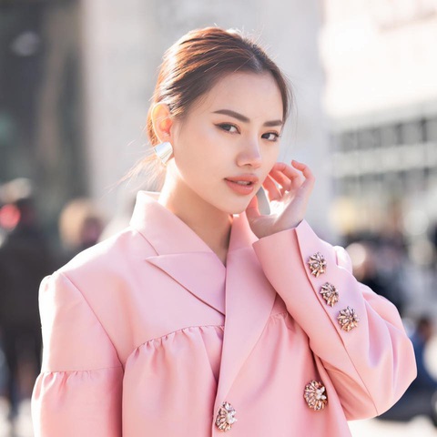 Ông bầu Vũ Khắc Tiệp đi cách ly tập trung để xét nghiệm COVID-19 - Ảnh 3. Ông bầu Vũ Khắc Tiệp đi cách ly tập trung để xét nghiệm COVID-19 - Ảnh 3.