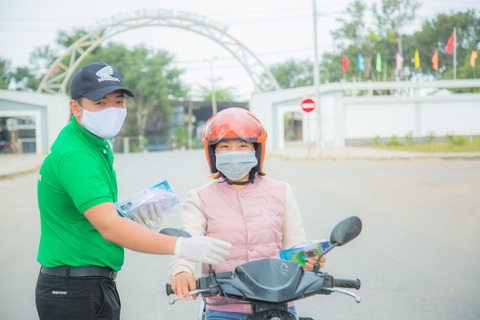 Nhìn lại một nửa hành trình Cùng Honda đẩy lùi Corona - Ảnh 6. Nhìn lại một nửa hành trình Cùng Honda đẩy lùi Corona - Ảnh 6.