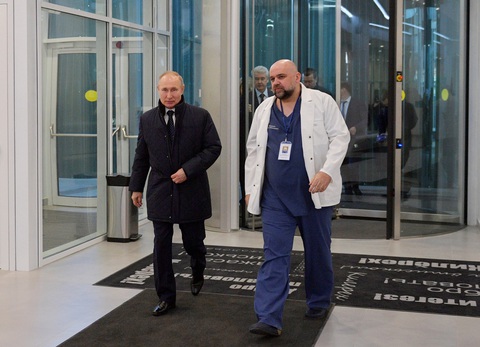 Điện Kremlin: Sức khỏe ông Putin ổn dù đã tiếp xúc với người mắc COVID-19 - Ảnh 1. Điện Kremlin: Sức khỏe ông Putin ổn dù đã tiếp xúc với người mắc COVID-19 - Ảnh 1.