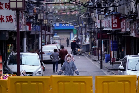 Bloomberg: Tình báo Mỹ kết luận Trung Quốc giấu dịch COVID-19 ở Vũ Hán - Ảnh 1. Bloomberg: Tình báo Mỹ kết luận Trung Quốc giấu dịch COVID-19 ở Vũ Hán - Ảnh 1.