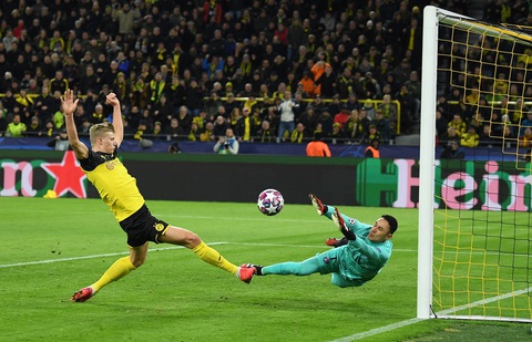 Những khoảnh khắc đáng nhớ tại Champions League mùa này trước khi hoãn - Ảnh 9. Những khoảnh khắc đáng nhớ tại Champions League mùa này trước khi hoãn - Ảnh 9.