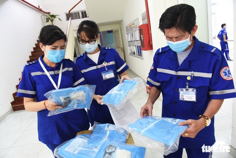 Báo Tuổi Trẻ trao nhiều trang thiết bị y tế cho Trung tâm cấp cứu 115 TP.HCM - Ảnh 1. Báo Tuổi Trẻ trao nhiều trang thiết bị y tế cho Trung tâm cấp cứu 115 TP.HCM - Ảnh 1.