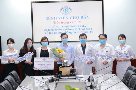 Mundipharma chung tay cùng các cán bộ y tế phòng chống COVID-19 - Ảnh 1. Mundipharma chung tay cùng các cán bộ y tế phòng chống COVID-19 - Ảnh 1.