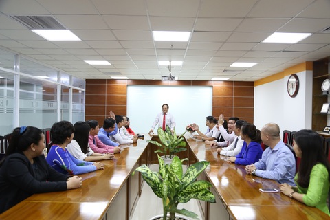 UEF nhận hồ sơ tuyển sinh trình độ thạc sĩ đợt 1-2020 đến 20-5 - Ảnh 2. UEF nhận hồ sơ tuyển sinh trình độ thạc sĩ đợt 1-2020 đến 20-5 - Ảnh 2.