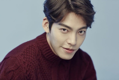 Top 10 sao Hàn Quốc đẹp trai nhất mọi thời đại gọi tên Lee Jong Suk, Lee Min Ho - Ảnh 2. Top 10 sao Hàn Quốc đẹp trai nhất mọi thời đại gọi tên Lee Jong Suk, Lee Min Ho - Ảnh 2.