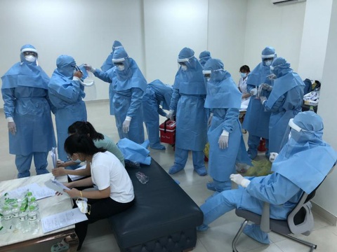 Khống chế COVID-19 dịp tết ở TP.HCM: Xử lý ngay những trường hợp đầu tiên - Ảnh 2. Khống chế COVID-19 dịp tết ở TP.HCM: Xử lý ngay những trường hợp đầu tiên - Ảnh 2.