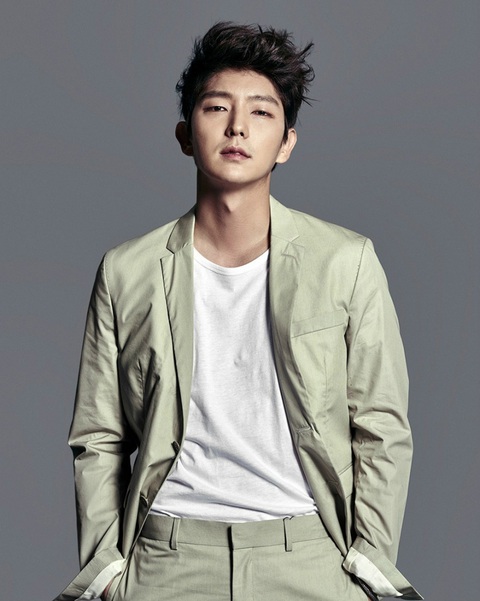 Top 10 sao Hàn Quốc đẹp trai nhất mọi thời đại gọi tên Lee Jong Suk, Lee Min Ho - Ảnh 3. Top 10 sao Hàn Quốc đẹp trai nhất mọi thời đại gọi tên Lee Jong Suk, Lee Min Ho - Ảnh 3.
