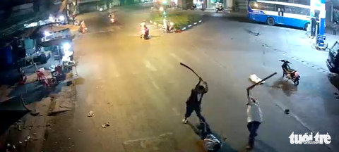 Bắt người chém dã man anh em kết nghĩa tại cây xăng - Ảnh 2. Bắt người chém dã man anh em kết nghĩa tại cây xăng - Ảnh 2.