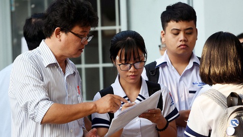 Bỏ thi THPT quốc gia có ảnh hưởng đến tuyển sinh đại học? - Ảnh 1. Bỏ thi THPT quốc gia có ảnh hưởng đến tuyển sinh đại học? - Ảnh 1.