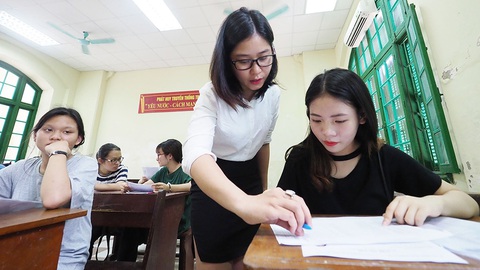 Nên bỏ thi THPT quốc gia? - Ảnh 2. Nên bỏ thi THPT quốc gia? - Ảnh 2.