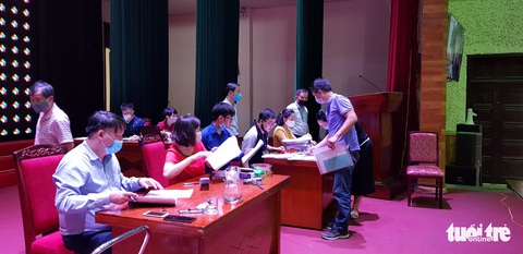 Hải Phòng tạm dừng cấp giấy xác nhận cho xe chở hàng ra vào thành phố - Ảnh 4. Hải Phòng tạm dừng cấp giấy xác nhận cho xe chở hàng ra vào thành phố - Ảnh 4.