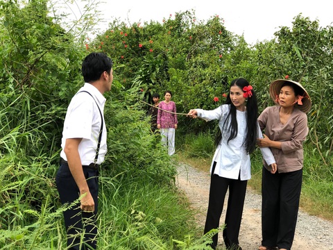 Luật trời: Thấp thoáng chất ngôn tình oan gia ngõ hẹp - Ảnh 3. Luật trời: Thấp thoáng chất ngôn tình oan gia ngõ hẹp - Ảnh 3.