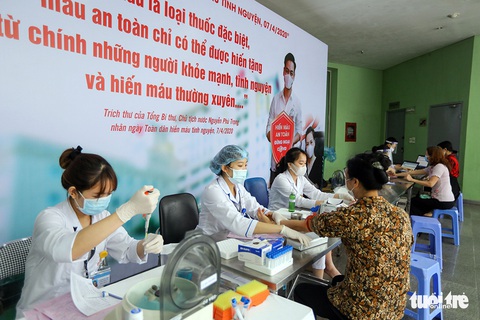 Hiến máu hiếm mùa COVID-19 - Ảnh 2. Hiến máu hiếm mùa COVID-19 - Ảnh 2.