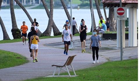 Các khu ký túc xá lao động nhập cư trở thành ổ dịch mới tại Singapore - Ảnh 3. Các khu ký túc xá lao động nhập cư trở thành ổ dịch mới tại Singapore - Ảnh 3.