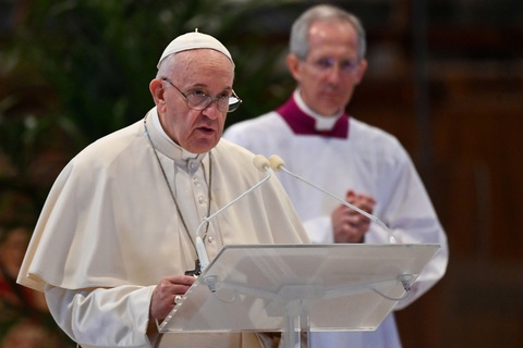 Giáo hoàng Francis nói COVID-19 đang thử thách cả gia đình loài người chúng ta - Ảnh 1. Giáo hoàng Francis nói COVID-19 đang thử thách cả gia đình loài người chúng ta - Ảnh 1.
