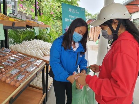 Siêu thị hạnh phúc - siêu thị 0 đồng dành tặng người nghèo - Ảnh 7. Siêu thị hạnh phúc - siêu thị 0 đồng dành tặng người nghèo - Ảnh 7.